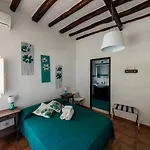 Cafarella Apartman *